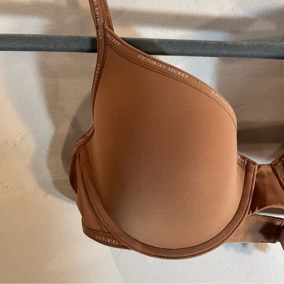 VICTORIA’S SECRET Sz 34C T-Shirt Collection Padded Adjustable Bavk Straps NEW - Picture 3 of 13